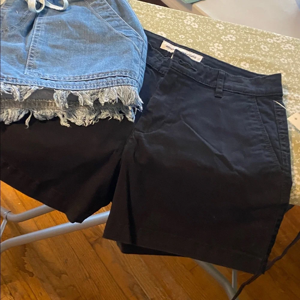 NWT 2 pair of shorts bundle. Cotton. Size XS and size 2 shorts.